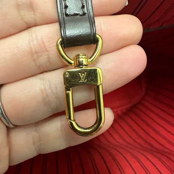 LV Neverfull MM - Picture 10 of 16